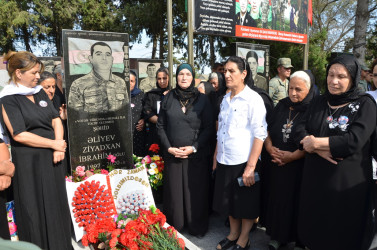 İcra başçısı şəhid Ziyadxan Əliyevin anım tədbirində iştirak edib.