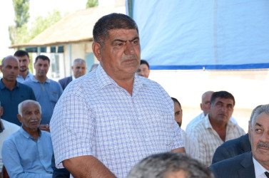 Xəlsə kənd sakinləri ilə səyyar qəbul keçirilib