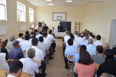Avqustun 6-da Qaramahmudlu kənd sakinləri ilə səyyar qəbul keçirilib.