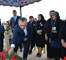 İcra başçısı şəhid İsmət Məmmədovun anım tədbirində iştirak edib.