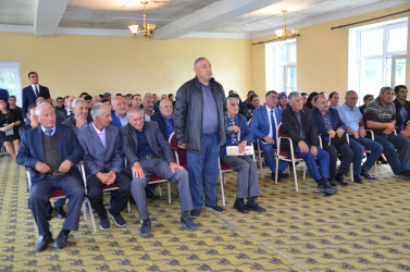 Oktyabrın 22-də Carlı kənd sakinləri ilə səyyar qəbul keçirilib.
