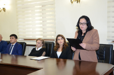 “18 Oktyabr - Müstəqilliyin Bərpası Günü”nə həsr olunmuş dəyirmi masa keçirilib.