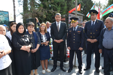 İcra başçısı şəhid Ziyadxan Əliyevin anım tədbirində iştirak edib.
