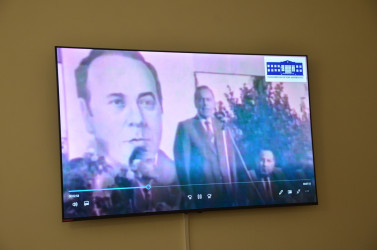 “18 Oktyabr - Müstəqilliyin Bərpası Günü”nə həsr olunmuş dəyirmi masa keçirilib.