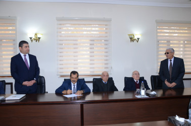 İcra başçısı Elşən Həsənli rayon ağsaqqallarının nümayəndələri ilə görüş keçirib