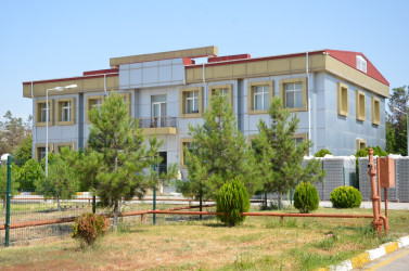 İcra başçısı Kürdəmir rayonunda fəaliyyət göstərən Azərsüd MMC süd emalı zavoduna baxış keçirib.