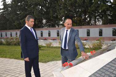 Kürdəmir Rayon İcra Hakimiyyətinin başçısı Elşən Həsənli rayon ictimaiyyətinə təqdim edilib