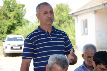 Axtaçı kənd sakinləri ilə növbəti səyyar qəbul keçirilib