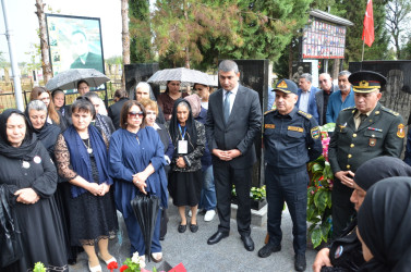 İcra başçısı şəhid Adəm Əliyevin anım tədbirində iştirak edib.