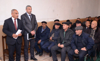 Ərəbqubalı kəndində sakinlər ilə səyyar qəbul keçirilib
