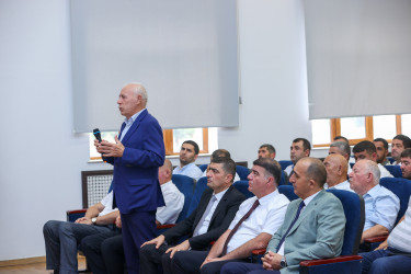 Kürdəmir rayonunda sahibkarlarla növbəti görüş təşkil olunub.