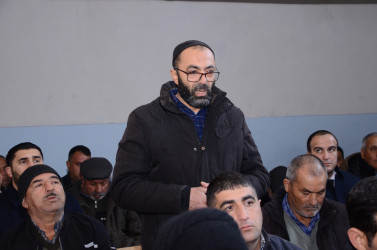 Mollakənd kəndində sakinlər ilə səyyar qəbul keçirilib